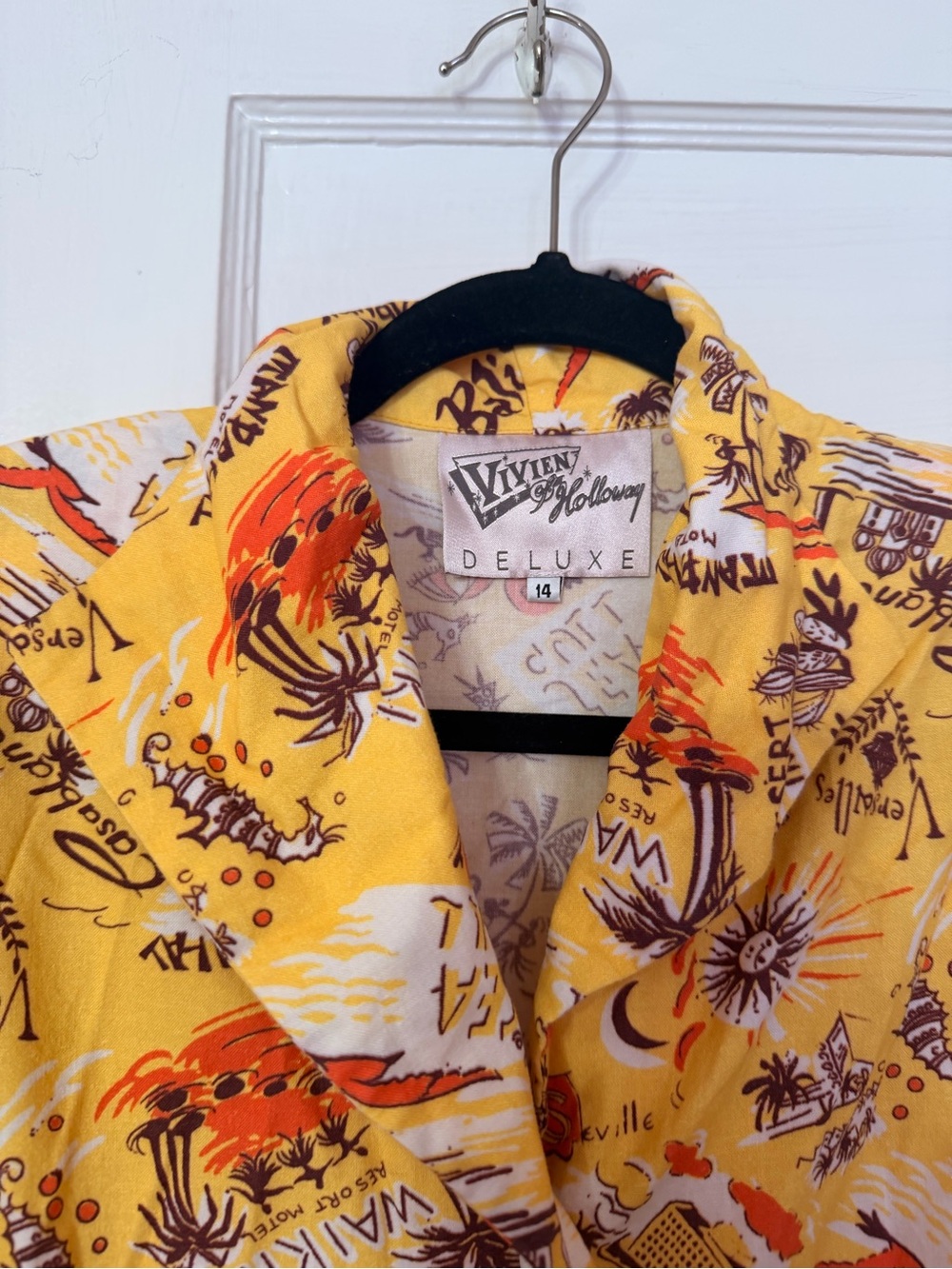 Vivien of Holloway Rockabilly pinup tiki Yellow Printed Shirt Dress with Buttons - Picture 2 of 7